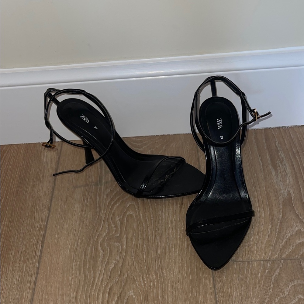 Zara Elegant Black Heeled Sandals
